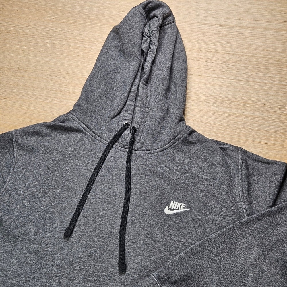 Nike Hoodie Mens M Gray Sportswear Club Fleece Pullover 804346-071 READ